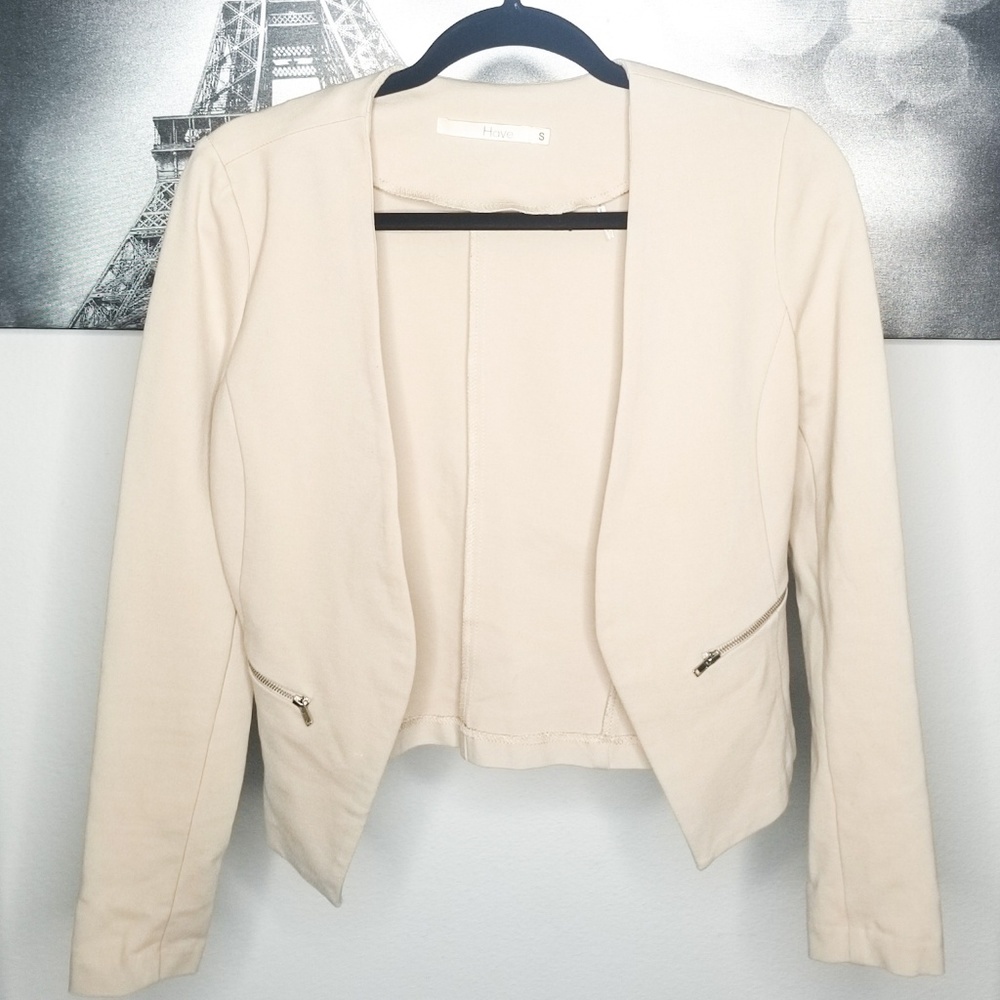 Beige Cropped Blazer